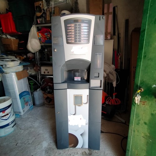 Distributore automatico necta - distributore,