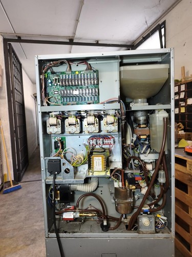 Distributore automatico necta - distributore,